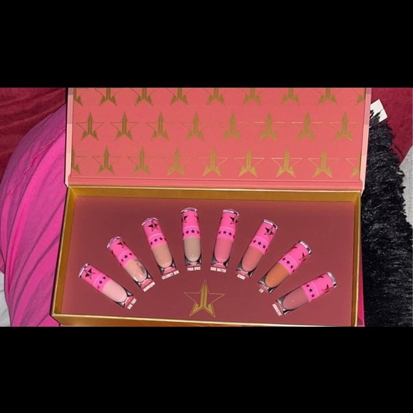 Jeffree star show me the nudes set